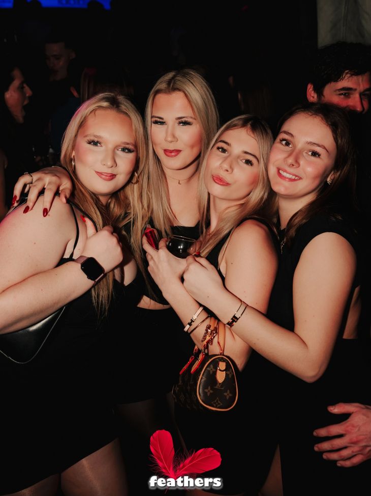 This was Girls Like DJ's at Kokorico 21 feb. 2026