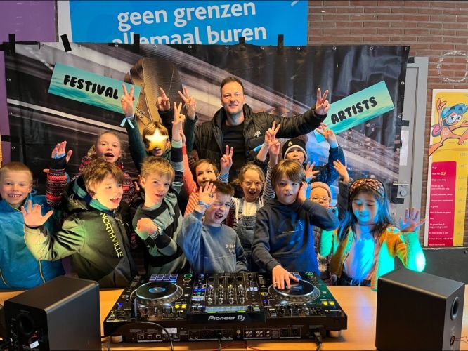 DJ & PRODUCER KAMPEN over gans Vlaanderen
