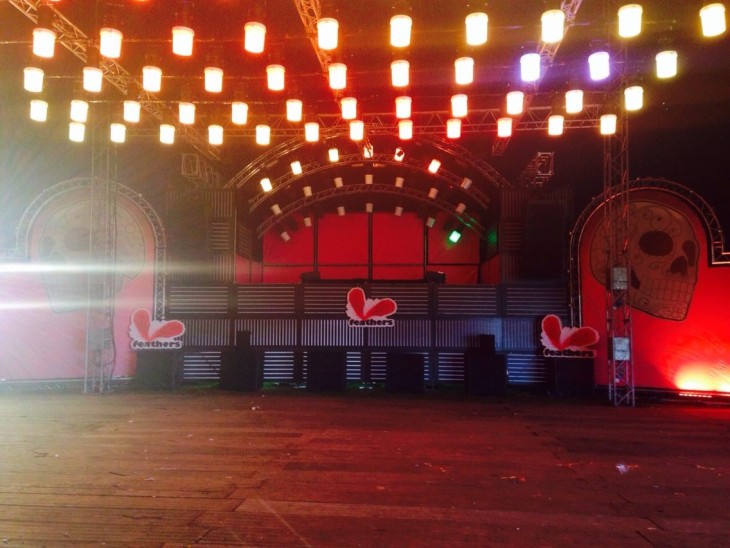 Stage / Podium producties - Licht & Geluid - Aankleding