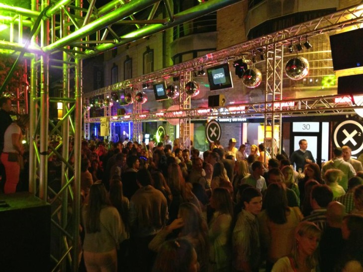 Stage / Podium producties - Licht & Geluid - Aankleding
