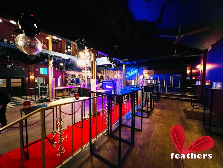 Stage / Podium producties - Licht & Geluid - Aankleding