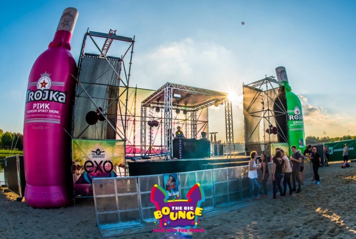 Stage / Podium producties - Licht & Geluid - Aankleding